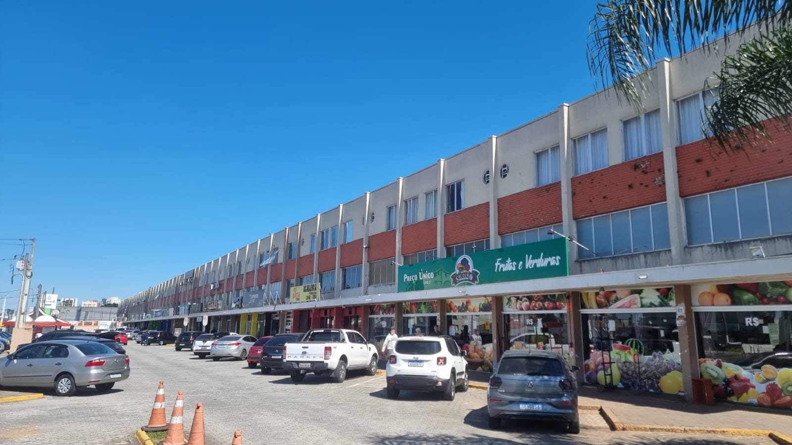 Centro Comercial Claudino